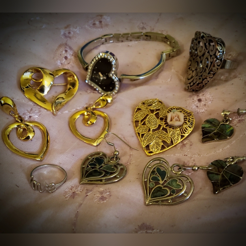 Lots Of Love  Jewelry Lot